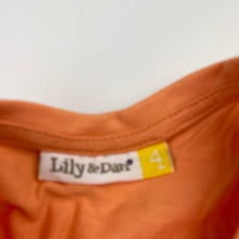 Load image into Gallery viewer, Girls Lily &amp; Dan, lightweight cotton tee / top, hearts, EUC, size 4,  