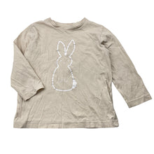 Load image into Gallery viewer, Unisex Brilliant Basics, cotton long sleeve top, rabbit, GUC, size 3,  