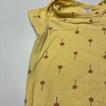 Load image into Gallery viewer, Unisex Baby Berry, organic cotton blend bodysuit / romper, GUC, size 1,  