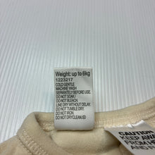 Load image into Gallery viewer, Unisex Baby Berry, stretchy winter weight zip romper, GUC, size 000,  