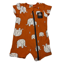 Load image into Gallery viewer, Unisex Baby Berry, cotton zip romper, elephants, FUC, size 00,  