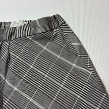 Load image into Gallery viewer, Girls Zara, black &amp; white skirt, elasticated, L: 32cm, GUC, size 8,  