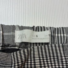 Load image into Gallery viewer, Girls Zara, black &amp; white skirt, elasticated, L: 32cm, GUC, size 8,  