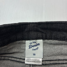 Load image into Gallery viewer, Girls 1964 Denim Co, black stretch denim skirt, L: 36cm, W: 33cm across, GUC, size 16,  
