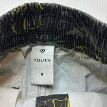 Load image into Gallery viewer, Boys Target, cotton blend board shorts, elasticated, GUC, size 9,  
