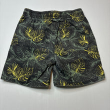 Load image into Gallery viewer, Boys Target, cotton blend board shorts, elasticated, GUC, size 9,  