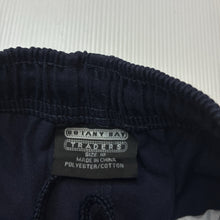 Load image into Gallery viewer, Boys BOTANY BAY TRADERS, navy school cargo shorts, elasticated, GUC, size 10,  