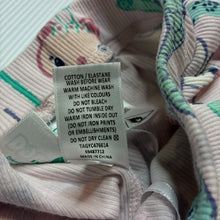 Load image into Gallery viewer, Girls DREAMWORKS, GABBY'S DOLLHOUSE pyjama shorts, EUC, size 4,  