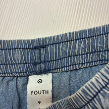 Load image into Gallery viewer, Boys Target, lightweight denim shorts, elasticated, FUC, size 9,  