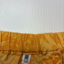 Load image into Gallery viewer, Boys Uniqlo, yellow &amp; orange cotton shorts, elasticated, GUC, size 9-10,  
