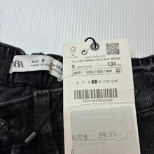 Load image into Gallery viewer, Girls Zara, distressed stretch denim jean shorts, adjustable, NEW, size 9,  