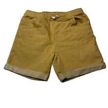 Load image into Gallery viewer, Boys Lily &amp; Dan, stretchy casual shorts, elasticated, FUC, size 8,  