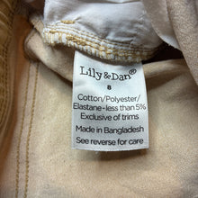 Load image into Gallery viewer, Boys Lily &amp; Dan, stretchy casual shorts, elasticated, FUC, size 8,  