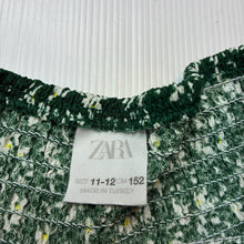 Load image into Gallery viewer, Girls Zara, dark green floral skirt, built-in shorts, elasticated, EUC, size 11-12,  