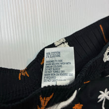 Load image into Gallery viewer, Boys Anko, stretch cotton shorts, elasticated, skulls, EUC, size 10,  