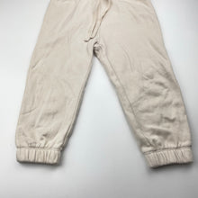 Load image into Gallery viewer, Girls Target, fleece lined track pants, elasticated, Inside leg: 33cm, EUC, size 3,  