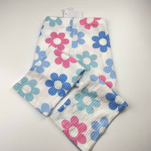 Load image into Gallery viewer, Girls Anko, soft feel floral leggings, Inside leg: 36cm, NEW, size 3,  