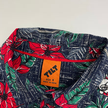 Load image into Gallery viewer, Boys Tilt, Christmas cotton short sleeve shirt, EUC, size 6,  
