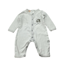 Load image into Gallery viewer, Unisex Baby Patch, white cotton romper, GUC, size 0000,  