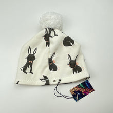 Load image into Gallery viewer, Girls Mud and Sugar, fleece lined hat / beanie, rabbits, NEW, size 000-00,  