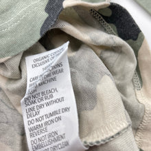 Load image into Gallery viewer, Boys KID, camo print organic cotton long sleeve top, GUC, size 4,  