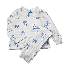 Load image into Gallery viewer, Girls Cotton On, stretchy pyjama top &amp; bottoms, GUC, size 3,  