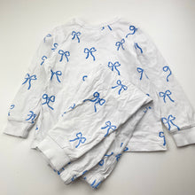 Load image into Gallery viewer, Girls Cotton On, stretchy pyjama top &amp; bottoms, GUC, size 3,  