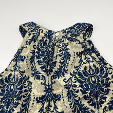 Load image into Gallery viewer, Girls SHEIN, lightweight sleeveless top, EUC, size 9,  