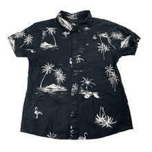 Load image into Gallery viewer, Boys Quiksilver, lightweight short sleeve shirt, GUC, size 7,  