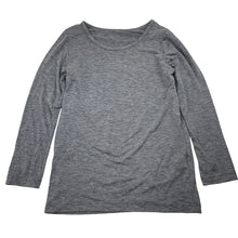 Load image into Gallery viewer, Unisex Uniqlo, HEATTECH lightweight long sleeve top, GUC, size 8,  