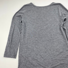 Load image into Gallery viewer, Unisex Uniqlo, HEATTECH lightweight long sleeve top, GUC, size 8,  