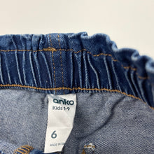 Load image into Gallery viewer, Girls Anko, lace trim stretch denim shorts, elasticated, FUC, size 6,  