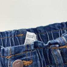 Load image into Gallery viewer, Girls Anko, lace trim stretch denim shorts, elasticated, FUC, size 6,  