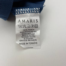 Load image into Gallery viewer, Boys AMARIS, blue cotton tee / top, racing car, NEW, size 4,  