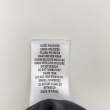 Load image into Gallery viewer, Boys Target, grey &amp; black puffer vest / jacket, FUC, size 5,  