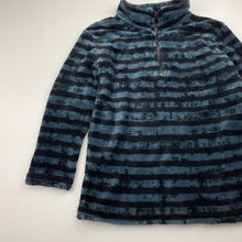 Load image into Gallery viewer, Boys Tilt, soft fleece sweater / jumper, EUC, size 5,  