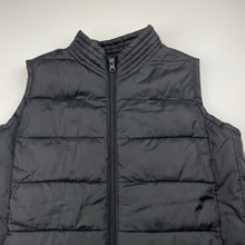 Load image into Gallery viewer, Boys Urban Supply, black puffer vest / sleeveless jacket, EUC, size 10,  