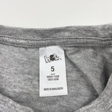 Load image into Gallery viewer, Boys H&amp;T, soft feel long sleeve tee / top, EUC, size 5,  