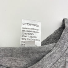 Load image into Gallery viewer, Boys H&amp;T, soft feel long sleeve tee / top, EUC, size 5,  