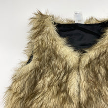 Load image into Gallery viewer, Girls H&amp;T, lined faux fur vest, 2 hook fasten, EUC, size 4,  
