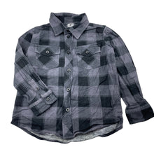 Load image into Gallery viewer, Boys H&amp;T, flannel cotton long sleeve shirt, EUC, size 5,  