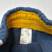 Load image into Gallery viewer, Boys Target, fleece lined track pants, elasticated, Inside leg: 28.5cm, EUC, size 2,  