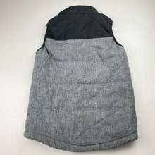 Load image into Gallery viewer, Boys Target, grey &amp; black puffer vest / sleeveless jacket, EUC, size 7,  