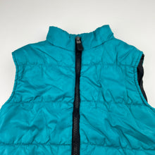 Load image into Gallery viewer, Boys Charlie &amp; Me, puffer vest / sleeveless jacket, EUC, size 7,  