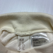 Load image into Gallery viewer, Unisex H&amp;M, cream fleece leggings / bottoms, EUC, size 000,  