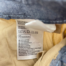 Load image into Gallery viewer, Boys H&amp;M, lightweight cotton chino pants, adjustable, Inisde leg: 35cm, GUC, size 3,  