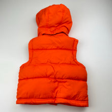 Load image into Gallery viewer, Boys Lily &amp; Dan, fleece lined thick hooded puffer vest, EUC, size 2,  