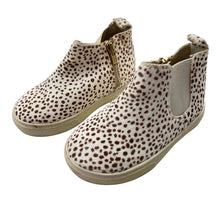 Load image into Gallery viewer, Shoes Country Road, leather pony hair boot / shoes, EU 22, GUC, size 5,  