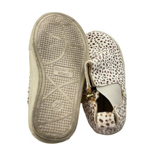 Load image into Gallery viewer, Shoes Country Road, leather pony hair boot / shoes, EU 22, GUC, size 5,  