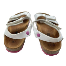 Load image into Gallery viewer, Shoes Clarks, white patent leather sandals, Made in Spain, EU 28, FUC, size 10.5,  